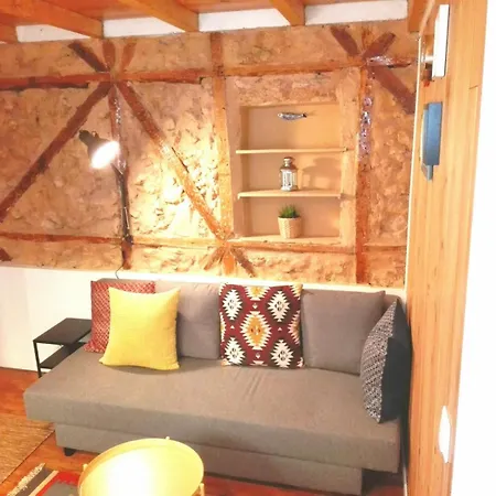 Olarias - Mini Apartamento *